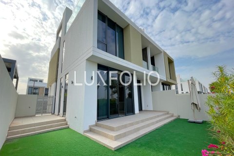 Townhouse in Dubai Hills Estate, Dubai 3 bedrooms, 268 sq.m. № 46417