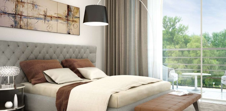 Apartment in HAYAT BOULEVARD in Town Square, Dubai 4 bedrooms, 215 sq.m. № 30186