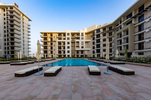 Apartment in HAYAT BOULEVARD in Town Square, Dubai 4 bedrooms, 215 sq.m. № 30186 - photo 8