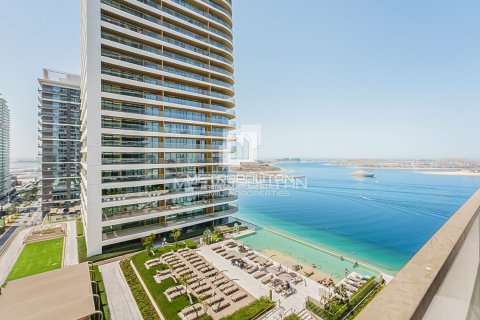 Apartment in EMAAR Beachfront, Dubai Harbour, Dubai 2 bedrooms, 154 sq.m. № 73275