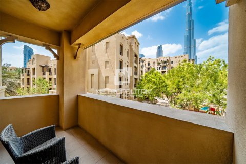 Apartment in Yansoon, Old Town, Dubai 2 bedrooms, 128 sq.m. № 73282 - photo 3