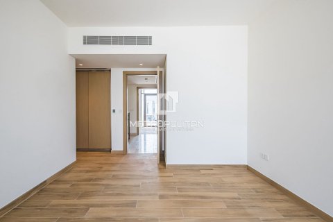 Villa in Al Furjan, Dubai 4 bedrooms, 420 sq.m. № 73279 - photo 24