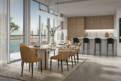 Apartment in EMAAR Beachfront, Dubai Harbour, Dubai 4 bedrooms, 225 sq.m. № 3738 - photo 2