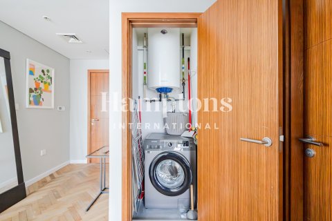 Apartment in The Address Dubai Marina, Dubai Marina, Dubai 1 bedroom, 82.77657300 sq.m. № 113975 - photo 15