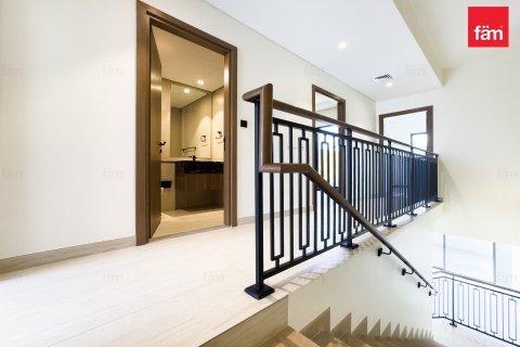 Townhouse in Dubai 3 bedrooms, 144 sq.m. № 141785 - photo 6
