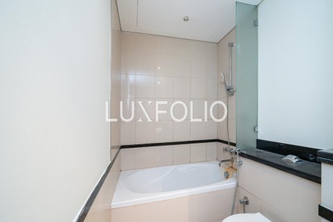 Снять в аренду квартиру в The Views, Дубай: 1 спальня, 80м², № 45307 - фото 12