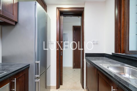 Снять в аренду квартиру в The Views, Дубай: 1 спальня, 80м², № 45307 - фото 7