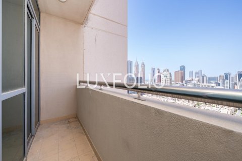 Снять в аренду квартиру в The Views, Дубай: 1 спальня, 80м², № 45307 - фото 16