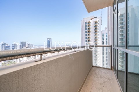 Снять в аренду квартиру в The Views, Дубай: 1 спальня, 80м², № 45307 - фото 17
