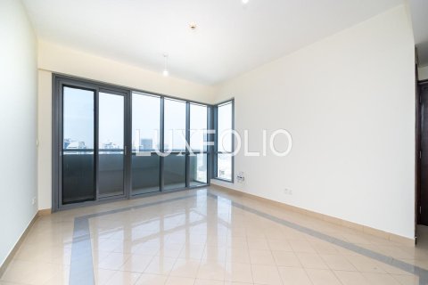 Снять в аренду квартиру в The Views, Дубай: 1 спальня, 80м², № 45307 - фото 2