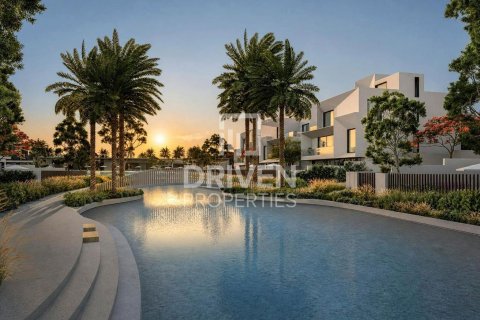 Villa en Dubai, 4 dormitorios, 767.66 m², № 142572 - foto 9