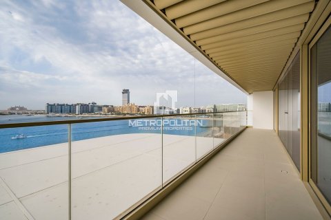 Apartment in EMAAR Beachfront, Dubai Harbour, Dubai 2 bedrooms, 146 sq.m. № 15309 - photo 13