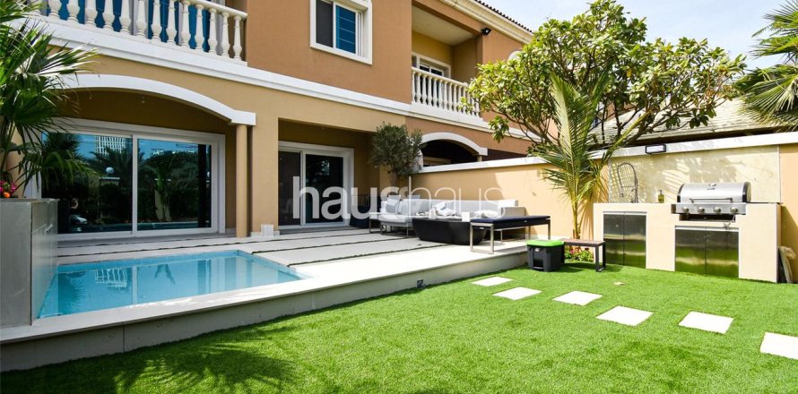 Таунхаус в Джумейра Вилладж Серкл, Дубай, 3 спальни, 287м², № 43757
