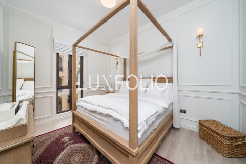 Apartment in Old Town, Dubai 2 bedrooms, 134 sq.m. № 45565 - photo 4