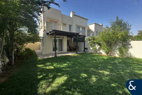 Villa en Springs 10, The Springs, Dubai, 3 dormitorios, 167 m², № 75045 - foto 2