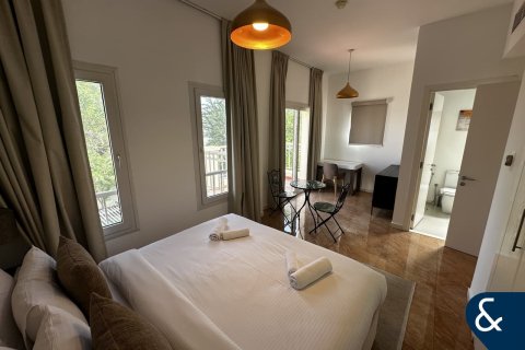 Villa en Springs 10, The Springs, Dubai, 3 dormitorios, 167 m², № 75045 - foto 10