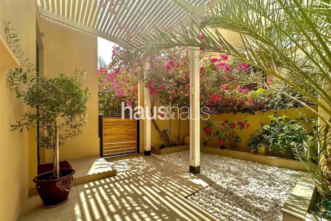 Villa in The Springs, Dubai 2 bedrooms, 167 sq.m. № 44198 - photo 16