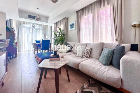 Villa in The Springs, Dubai 2 bedrooms, 167 sq.m. № 44198 - photo 8