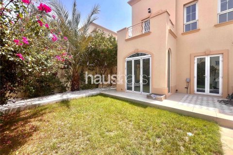 Villa in The Springs, Dubai 2 bedrooms, 167 sq.m. № 44198 - photo 18