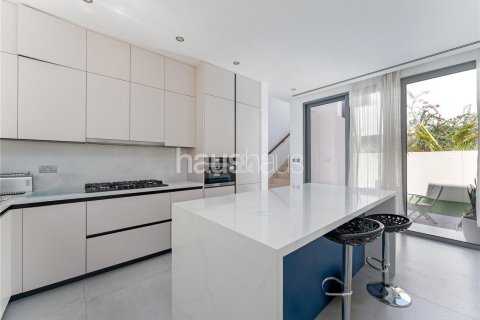 Villa à Sidra Villas, Dubai Hills Estate, Dubai, 4 chambres, 327 m², № 44256 - photo 3