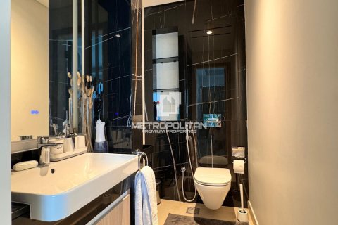 Apartamento en Jumeirah Lake Towers, Dubai, 1 dormitorio, 100 m², № 8769 - foto 12