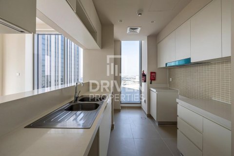 Снять в аренду квартиру в Harbour Gate, Dubai Creek Harbour (The Lagoons), Дубай: 3 спальни, 152.27м², № 136615 - фото 11