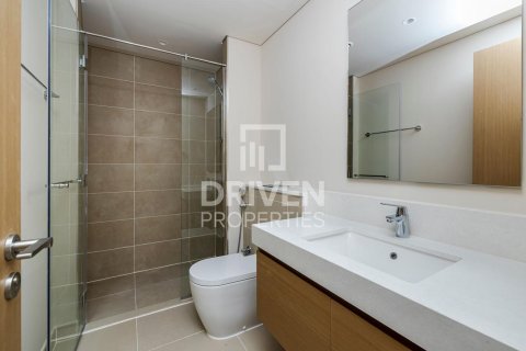 Снять в аренду квартиру в Harbour Gate, Dubai Creek Harbour (The Lagoons), Дубай: 3 спальни, 152.27м², № 136615 - фото 12
