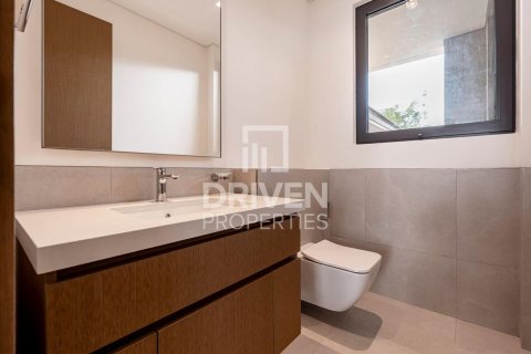 Villa in Al Furjan, Dubai 4 bedrooms, 586.68 sq.m. № 136627 - photo 18