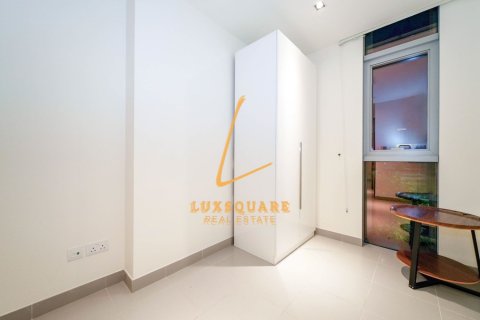 Apartamento en Al Wasl, Dubai, 2 dormitorios, 177 m², № 114834 - foto 30
