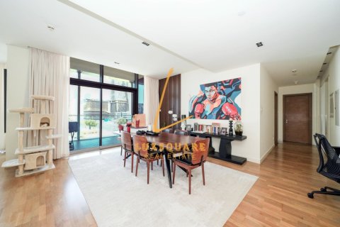 Apartamento en Al Wasl, Dubai, 2 dormitorios, 177 m², № 114835 - foto 5