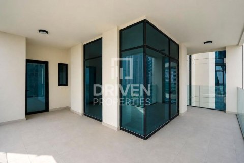 Снять в аренду квартиру в Urban Oasis, Бизнес-Бэй, Дубай: 3 спальни, 176.52м², № 128798 - фото 24