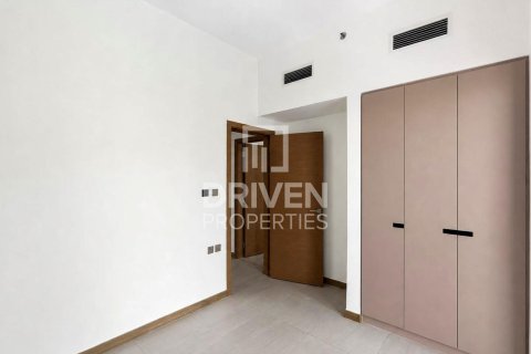 Снять в аренду квартиру в Urban Oasis, Бизнес-Бэй, Дубай: 3 спальни, 176.52м², № 128798 - фото 11