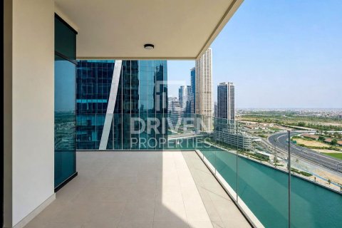 Снять в аренду квартиру в Urban Oasis, Бизнес-Бэй, Дубай: 3 спальни, 176.52м², № 128798 - фото 26