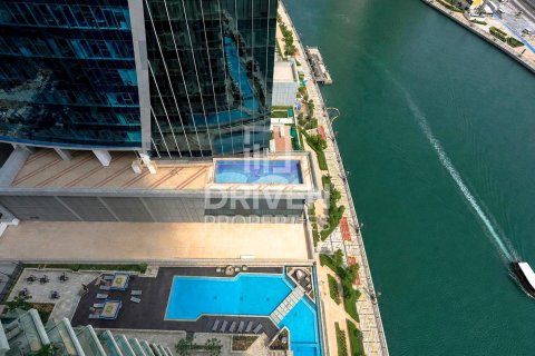Снять в аренду квартиру в Urban Oasis, Бизнес-Бэй, Дубай: 3 спальни, 176.52м², № 128798 - фото 2