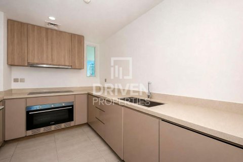 Снять в аренду квартиру в Urban Oasis, Бизнес-Бэй, Дубай: 3 спальни, 176.52м², № 128798 - фото 16