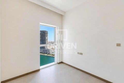 Снять в аренду квартиру в Urban Oasis, Бизнес-Бэй, Дубай: 3 спальни, 176.52м², № 128798 - фото 7