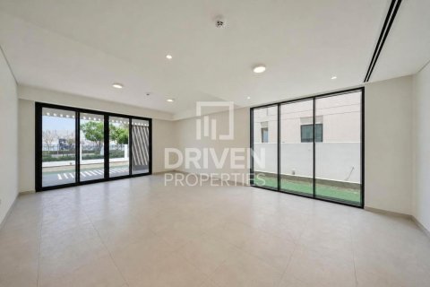 Villa en Arabian Ranches 3, Dubai, 4 dormitorios, 417.51 m², № 142857