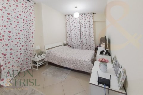 Apartamento en Jumeirah Lake Towers, Dubai, 2 dormitorios, 123 m², № 60769 - foto 2