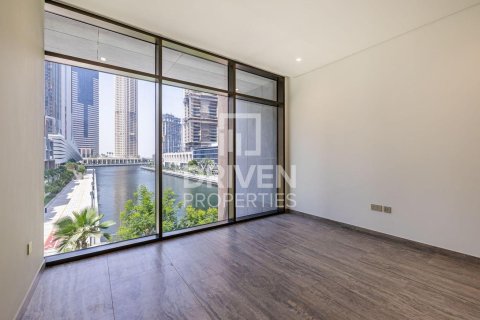 Снять в аренду квартиру в Бизнес-Бэе, Дубай: 2 спальни, 150.04м², № 128821 - фото 7