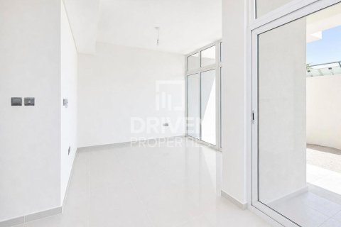 Maison de ville à Dubai, 3 chambres, 112.23 m², № 142915 - photo 2