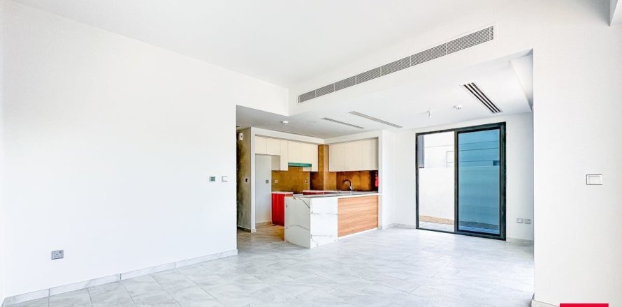 Maison de ville à Dubai, 3 chambres, 161 m², № 112435