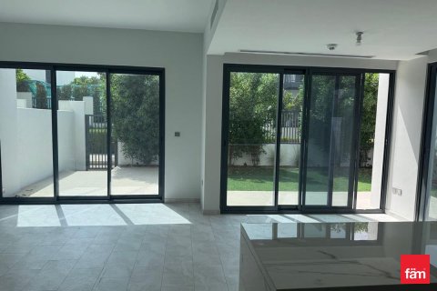 Maison de ville à Dubai, 3 chambres, 161 m², № 112435 - photo 2
