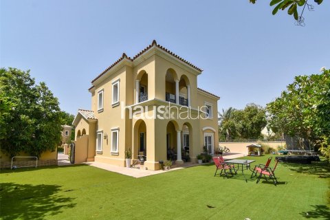 Снять в аренду виллу в Арабиан Ранчес, Дубай: 3 спальни, 331м², № 44788 - фото 5