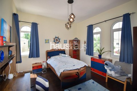 Снять в аренду виллу в Арабиан Ранчес, Дубай: 3 спальни, 331м², № 44788 - фото 7