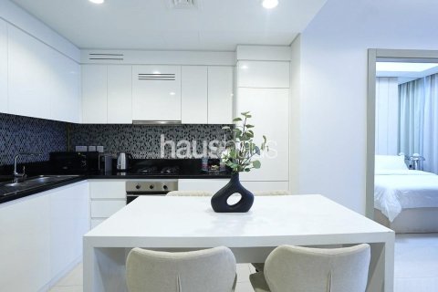 Снять в аренду квартиру в Aykon City, Бизнес-Бэй, Дубай: 2 спальни, 75м², № 44785 - фото 7