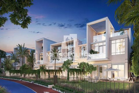 Adosado en Jebel Ali, Dubai, 4 dormitorios, 382 m², № 14637