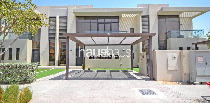 Таунхаус в DAMAC Hills (Akoya by DAMAC), Дубай, 3 спальни, 195м², № 44580