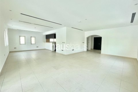Villa in Legacy, Jumeirah Park, Dubai 3 bedrooms, 328 sq.m. № 44570 - photo 4