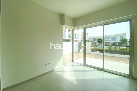 Townhouse in The Valley, Dubai 4 bedrooms, 206 sq.m. № 43888 - photo 7
