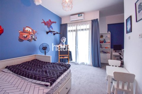 Villa in Diamond Views, Jumeirah Village Circle, Dubai 3 bedrooms, 264 sq.m. № 43771 - photo 12